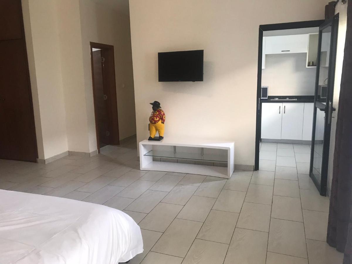 Residence Awale Abidjan Extérieur photo