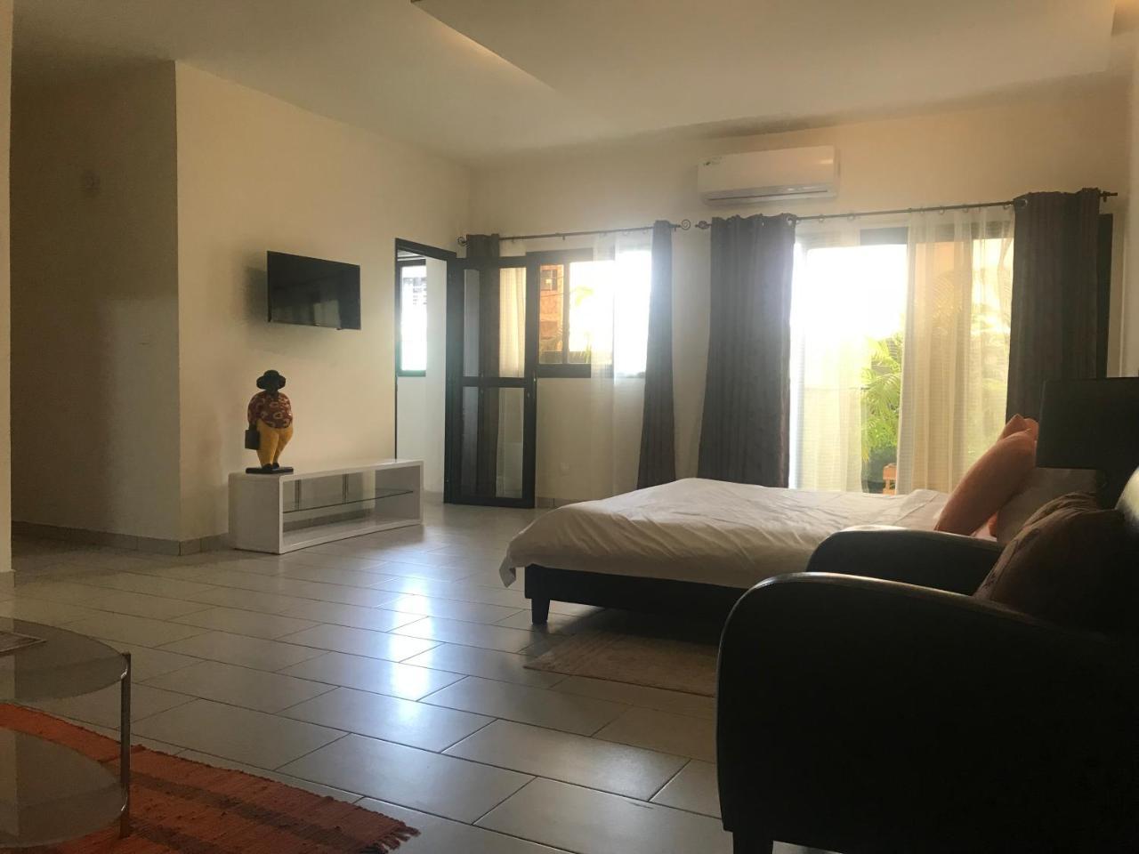 Residence Awale Abidjan Extérieur photo